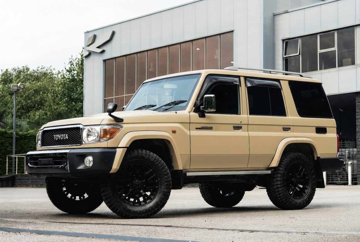 Toyota Land Cruiser 70 Series Gallery Image