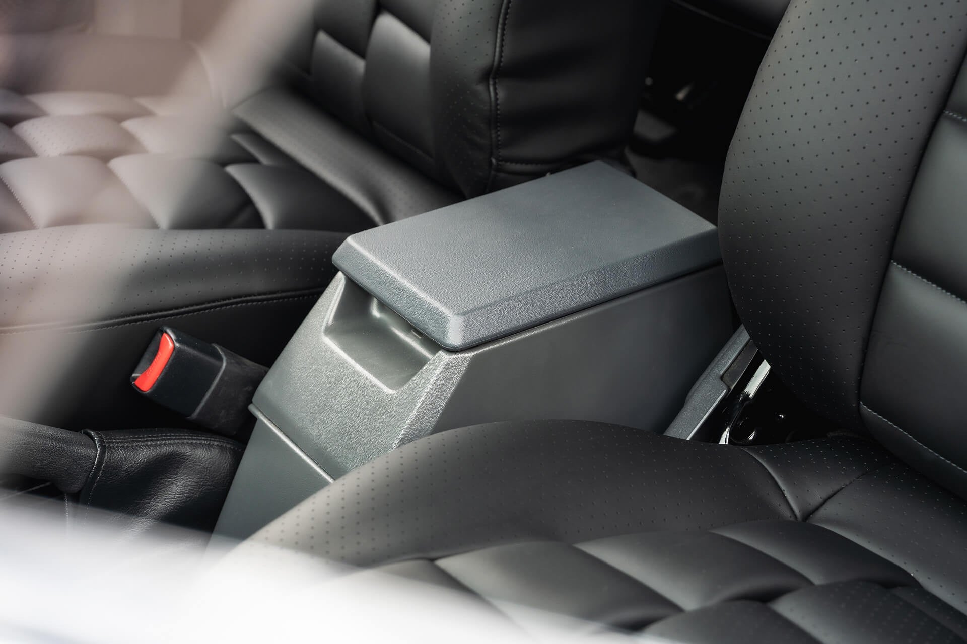 Toyota Land Cruiser 70 Series Gallery Image