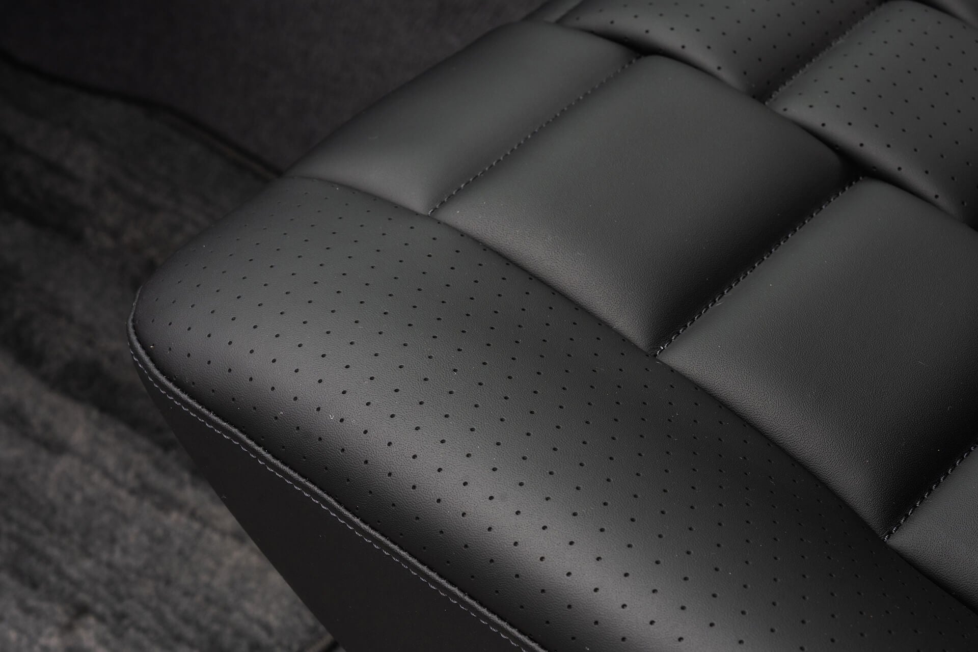Toyota Land Cruiser 70 Series Gallery Image