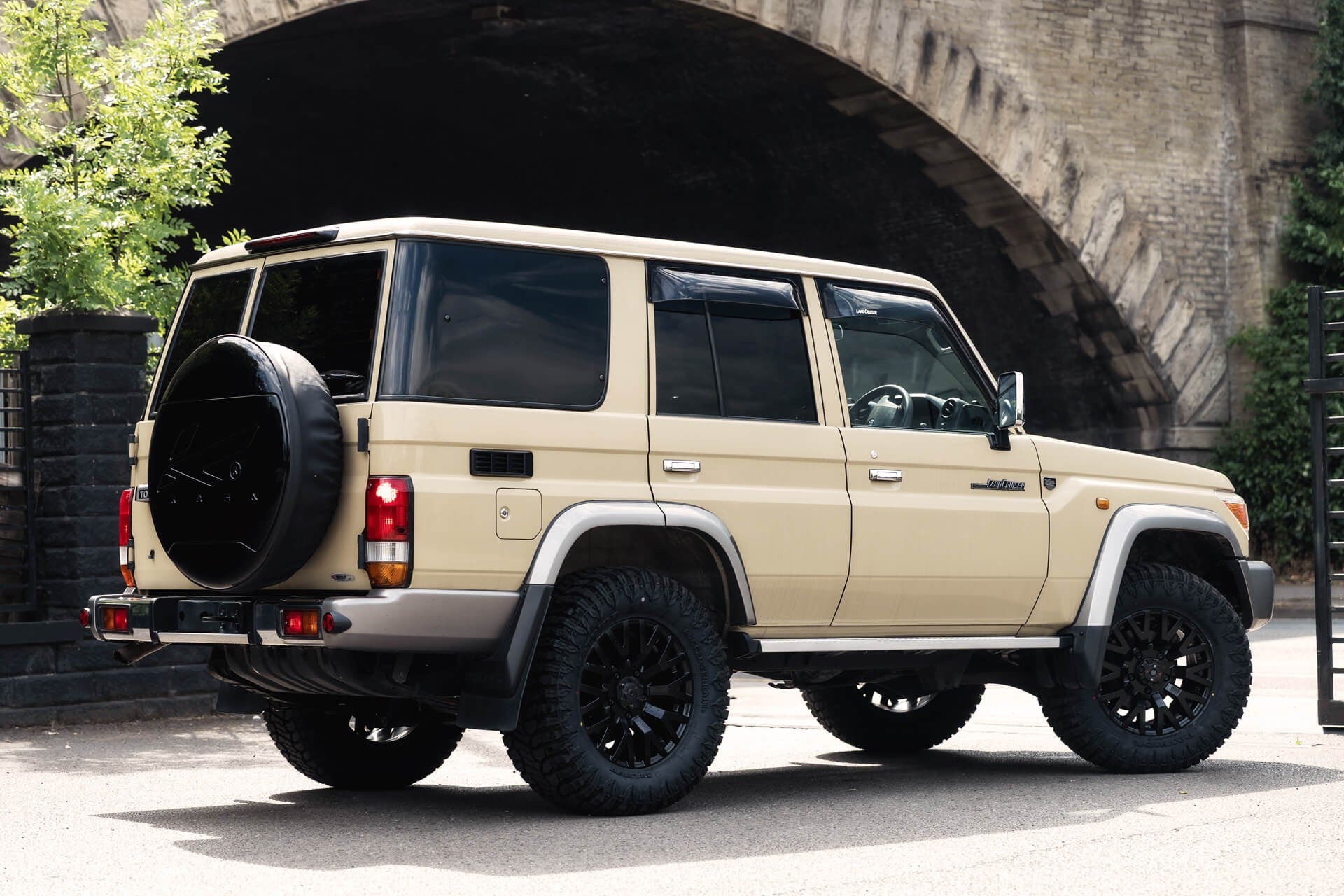 Toyota Land Cruiser 70 Series