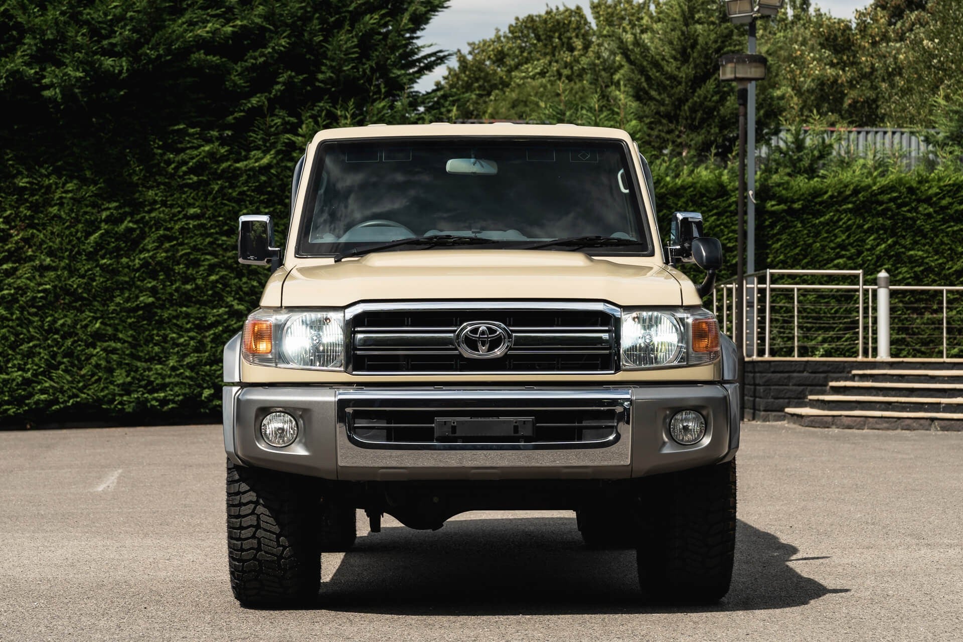 Toyota Land Cruiser 70 Series
