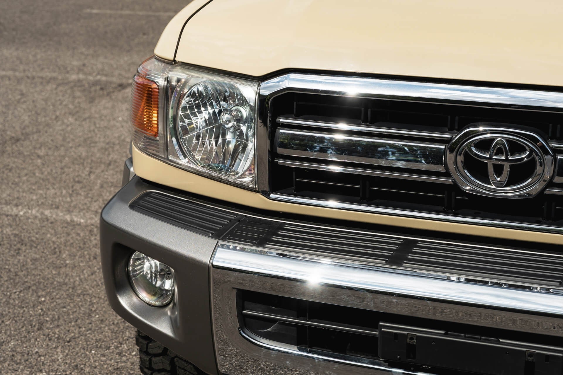 Toyota Land Cruiser 70 Series