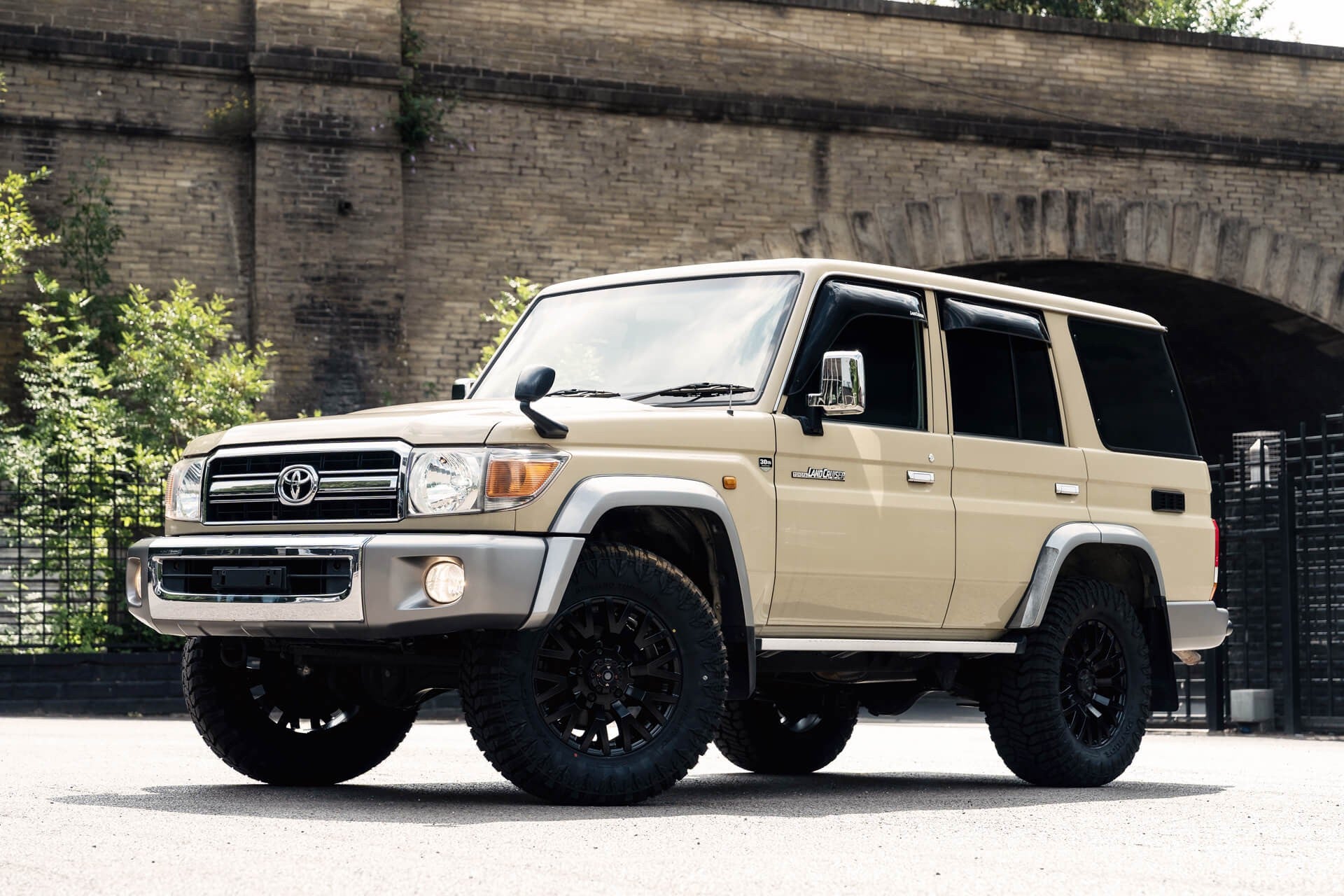 Toyota Land Cruiser 70 Series
