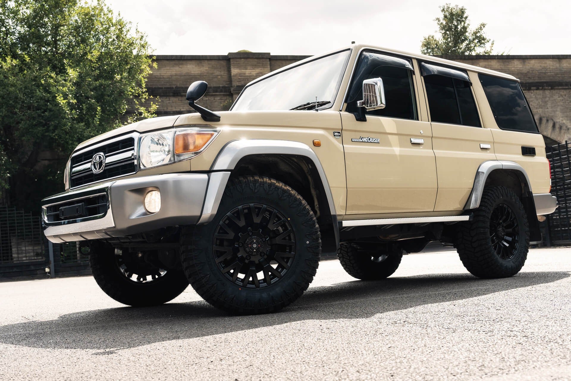 Toyota Land Cruiser 70 Series