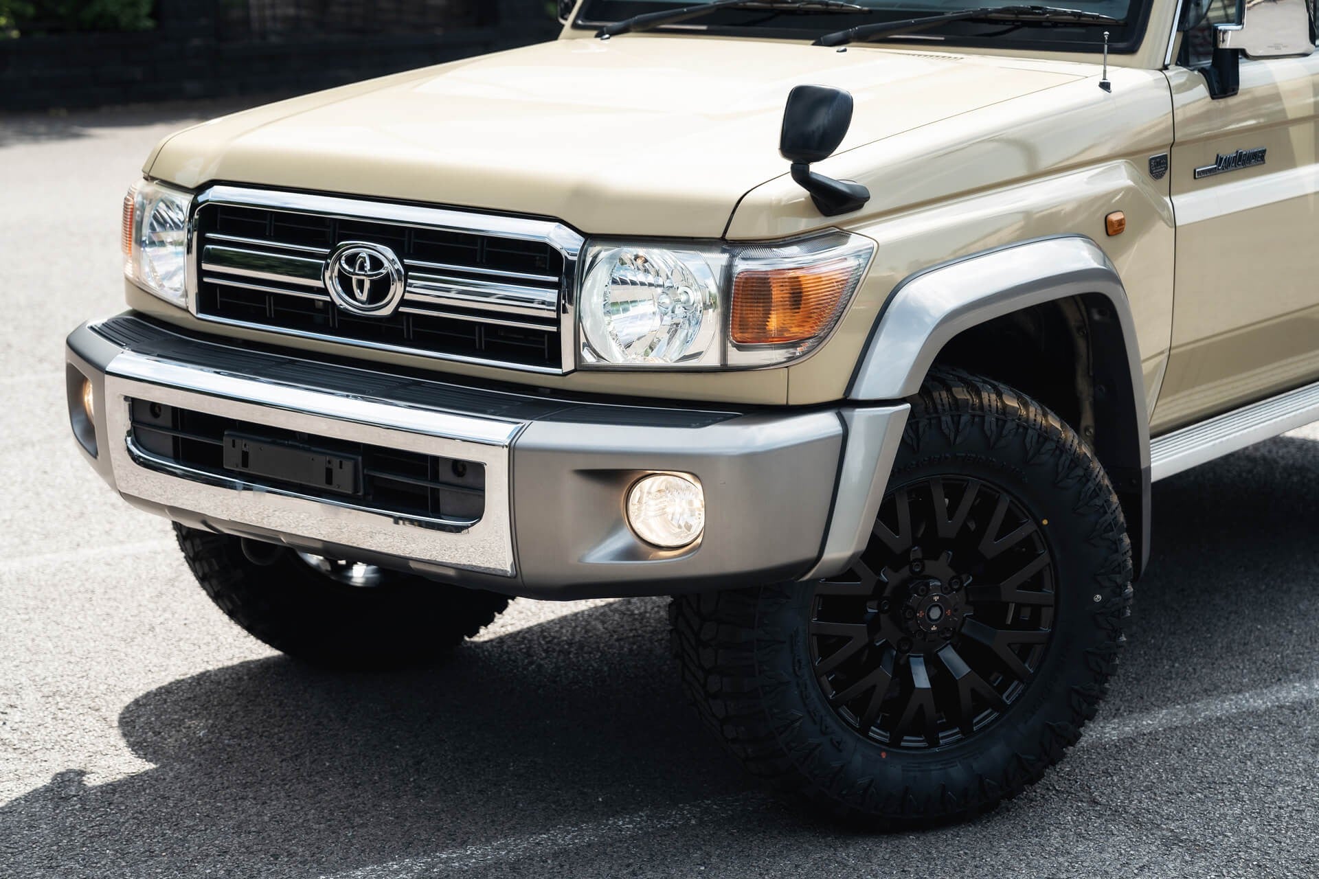 Toyota Land Cruiser 70 Series
