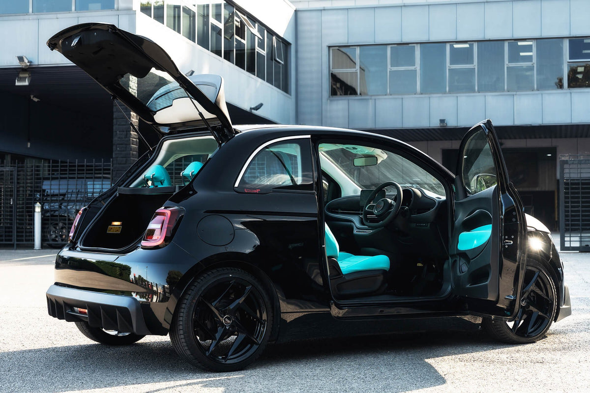 Fiat 500e 42kWh RED Designio by KAHN®