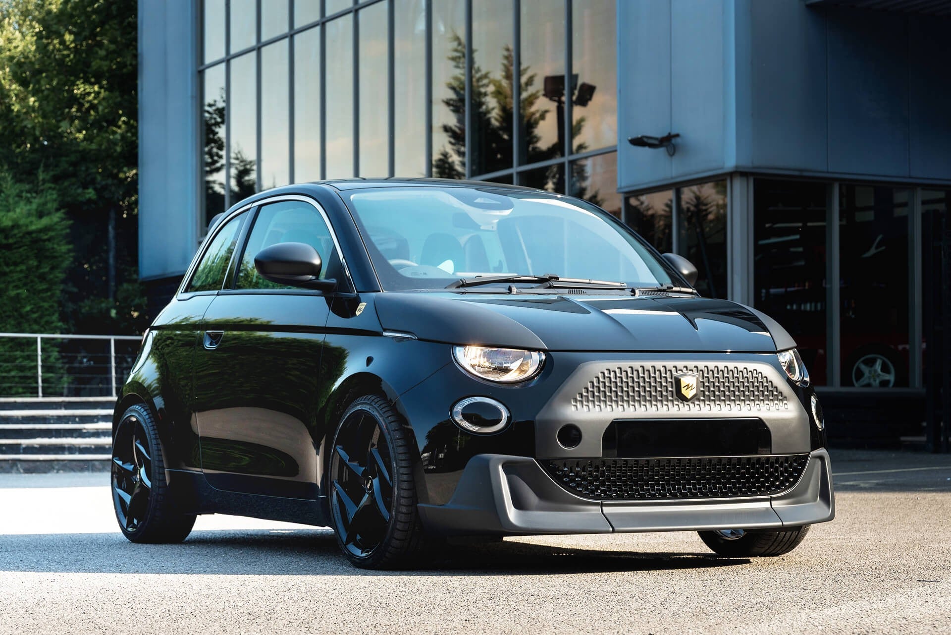 Fiat 500e 42kWh RED Designio by KAHN®