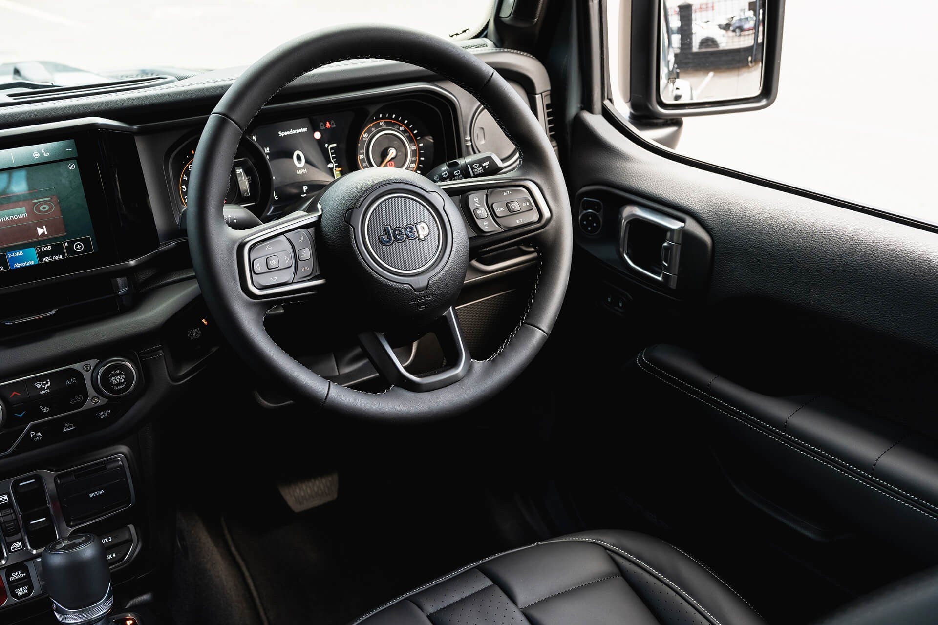 Jeep Wrangler 2.0 GME Rubicon Gallery Image