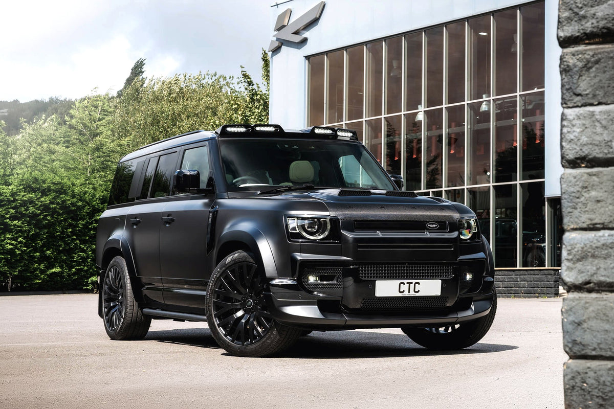 Land Rover Defender D350 X-Dynamic HSE (7 Seater)