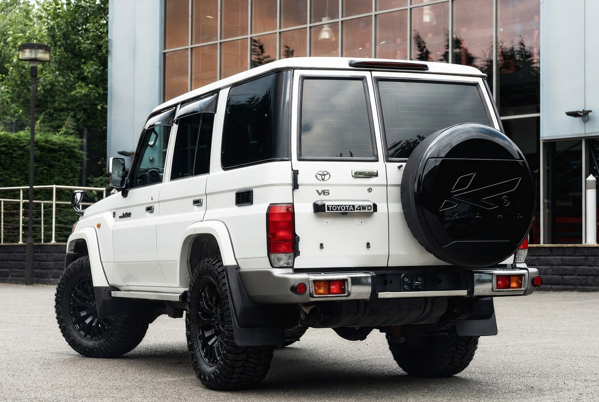 Toyota Land Cruiser 70 Series Gallery Image