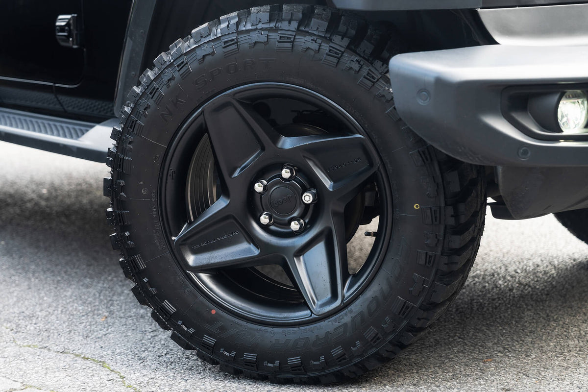 Jeep Wrangler 2.0 GME Overland Gallery Image