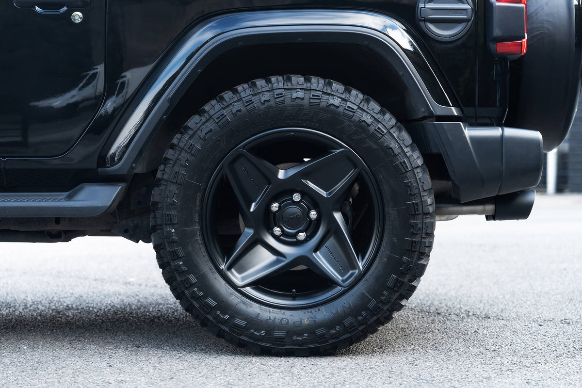 Jeep Wrangler 2.0 GME Overland Gallery Image