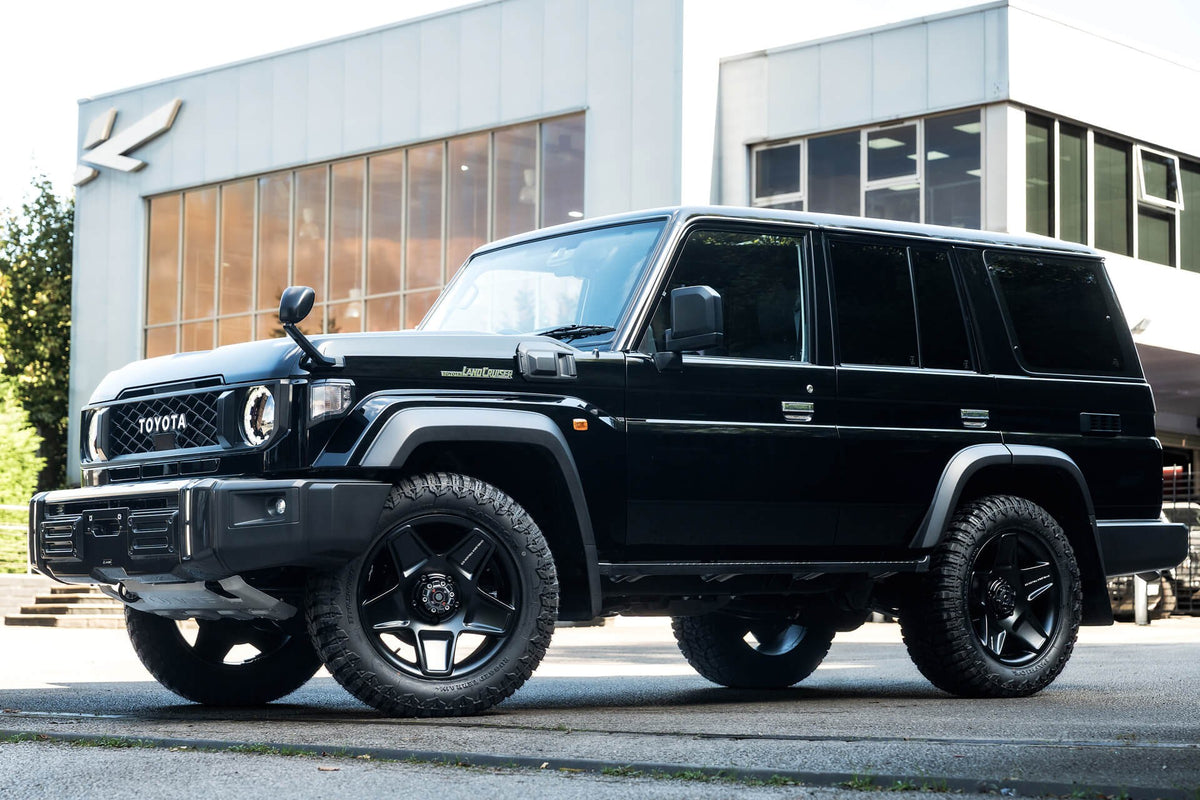 Toyota Land Cruiser 70 Series
