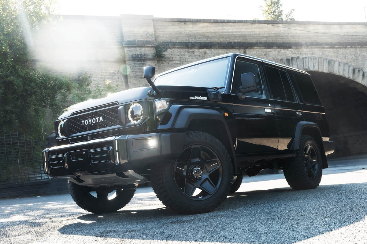 Toyota Land Cruiser 70 Series