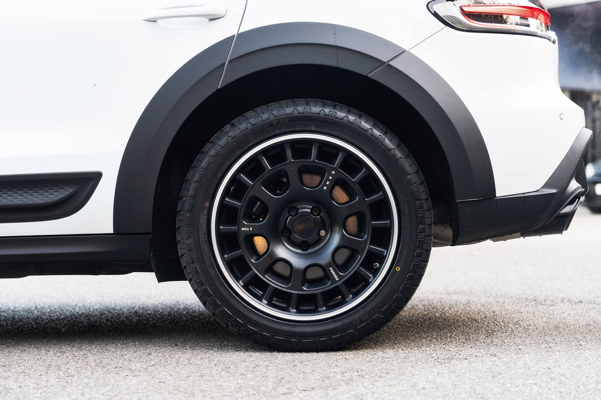 Porsche Macan Gallery Image