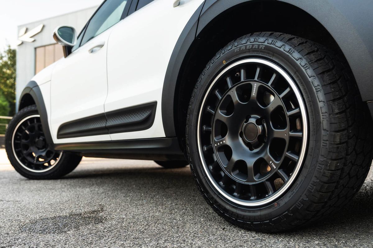 Porsche Macan Gallery Image
