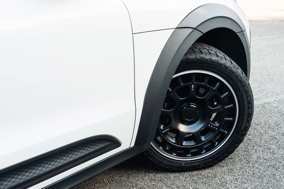 Porsche Macan Gallery Image