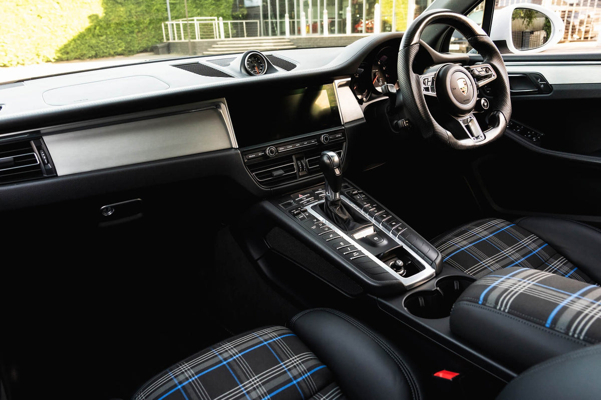 Porsche Macan Gallery Image