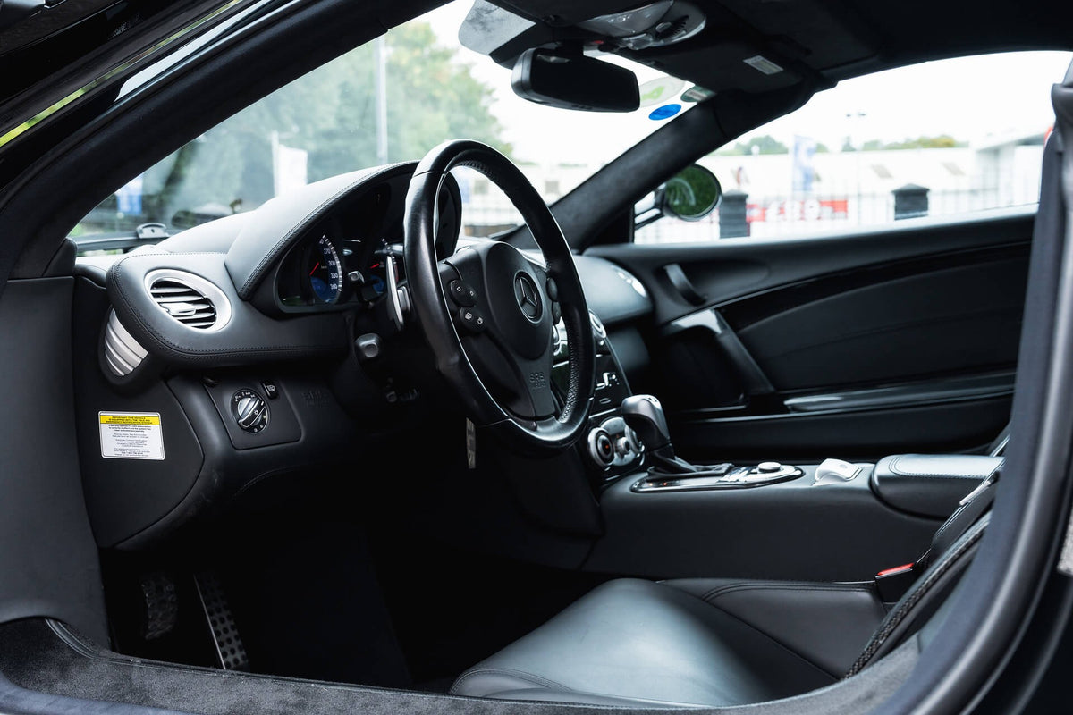 Mercedes-Benz SLR McLaren