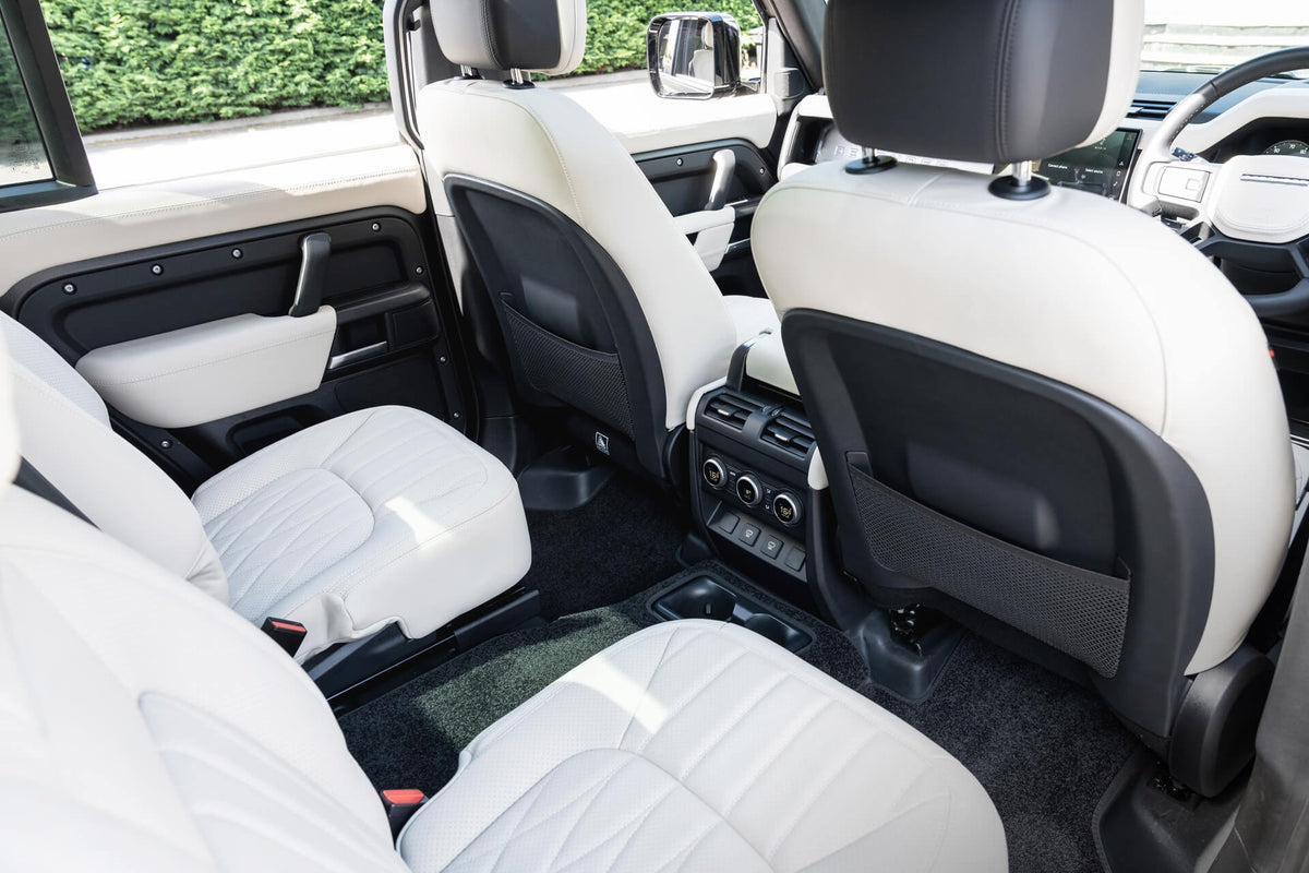 Land Rover Defender 130 D350 X-Dynamic HSE (7 Seater) Gallery Image