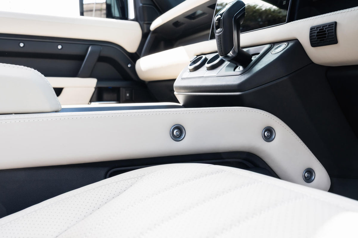 Land Rover Defender 130 D350 X-Dynamic HSE (7 Seater) Gallery Image