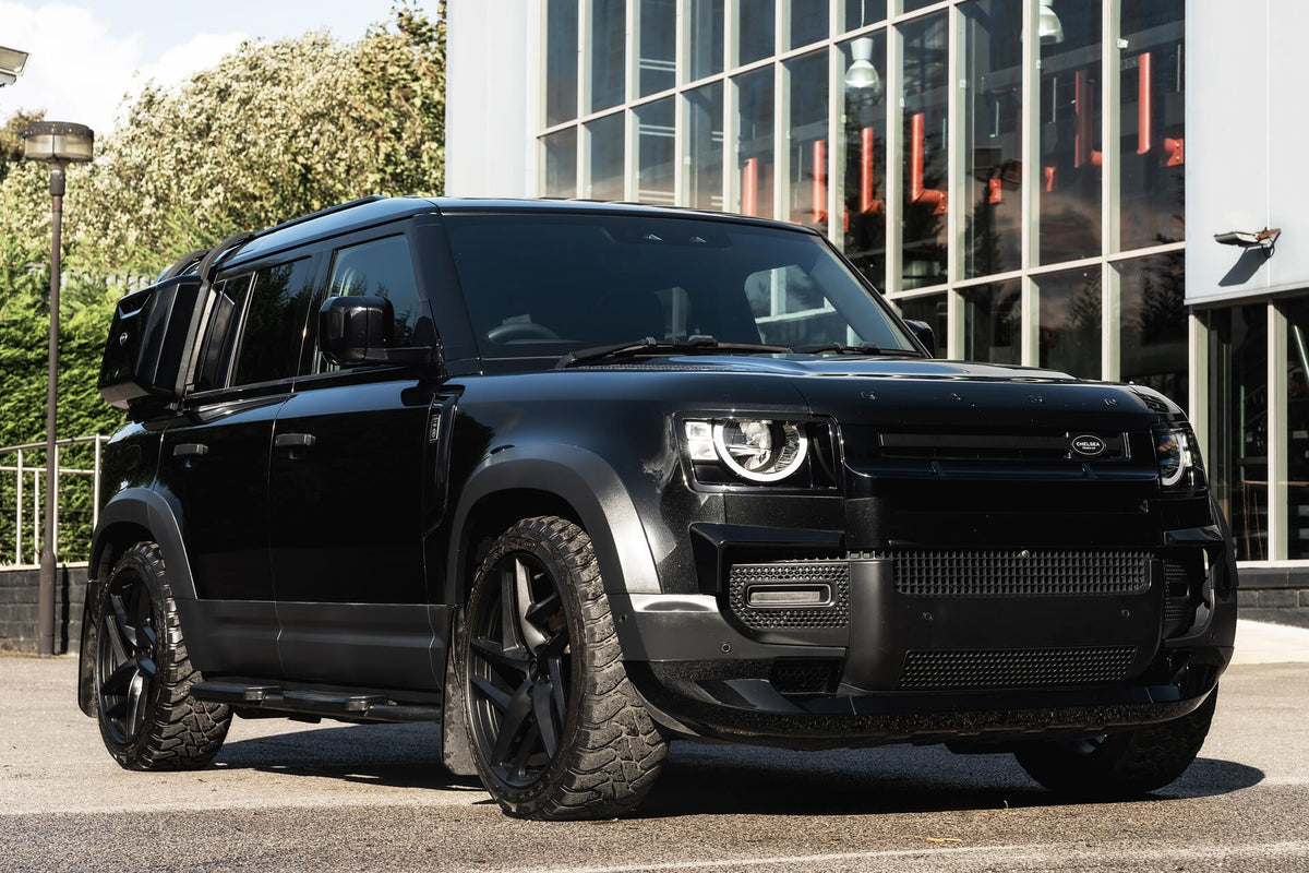 Land Rover Defender 110 P300 S (7 Seater) Gallery Image