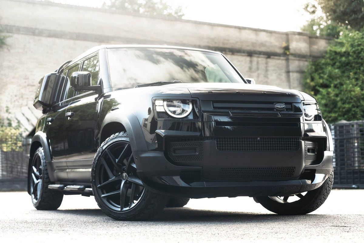 Land Rover Defender 110 P300 S (7 Seater) Gallery Image