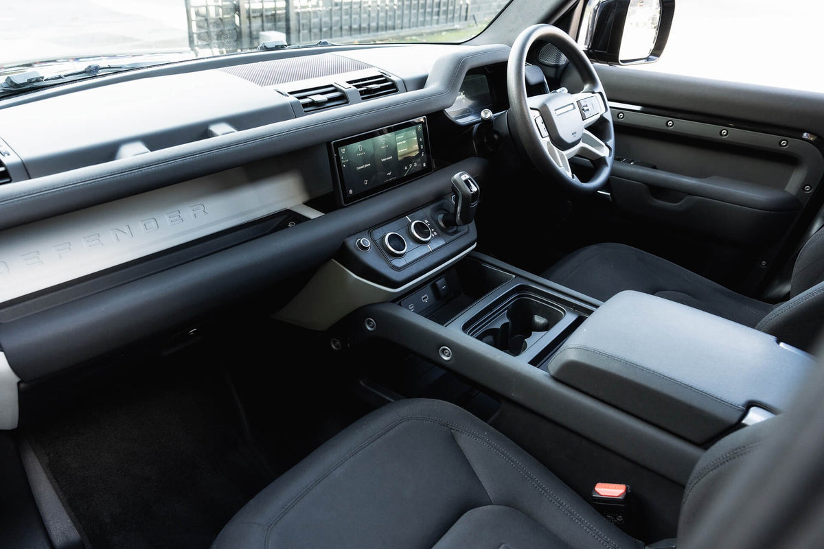 Land Rover Defender 110 P300 S (7 Seater) Gallery Image