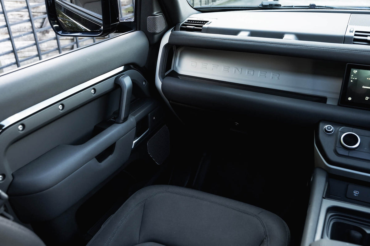 Land Rover Defender 110 P300 S (7 Seater) Gallery Image