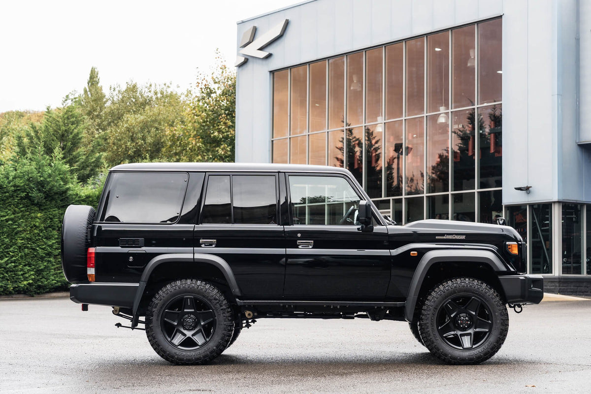Toyota Land Cruiser 70 Series