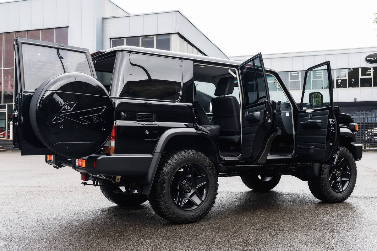 Toyota Land Cruiser 70 Series