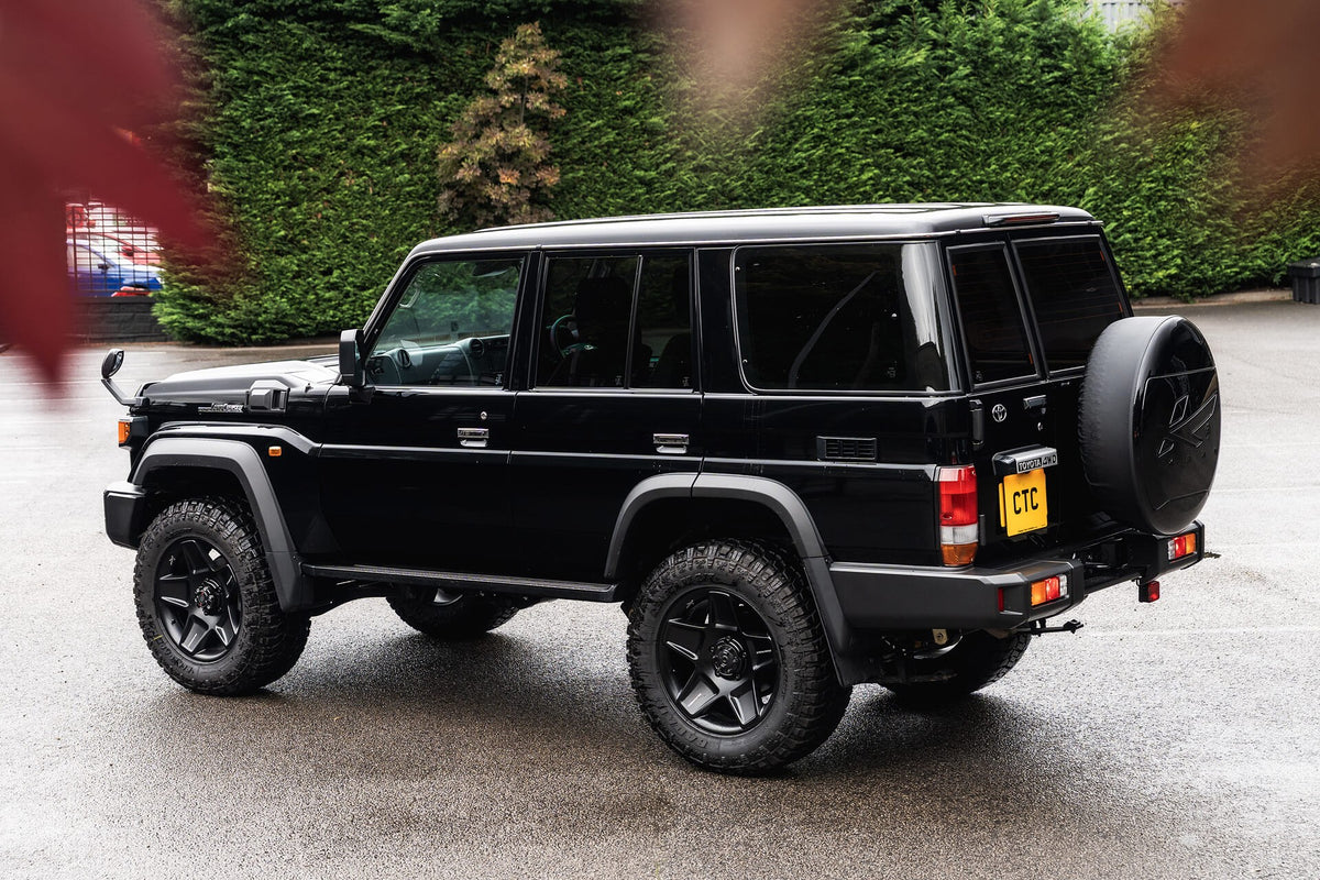 Toyota Land Cruiser 70 Series