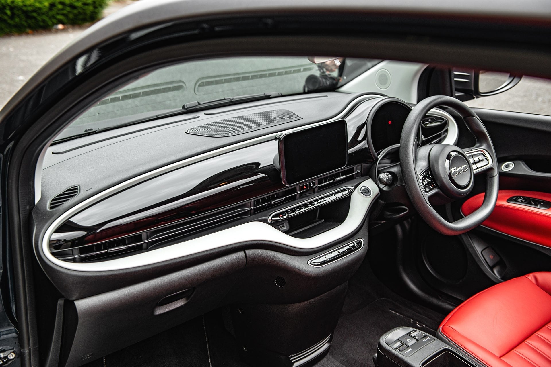 Fiat 500e C 42kWh Passion Convertible Designio by KAHN®