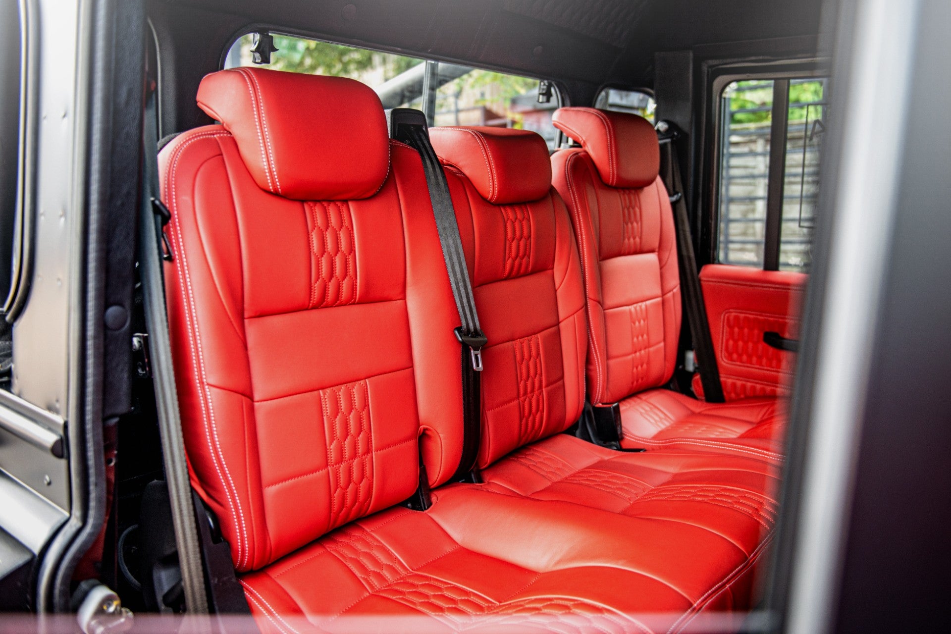 LAND ROVER DEFENDER XS DOUBLE CAB PICK UP 6.2 V8