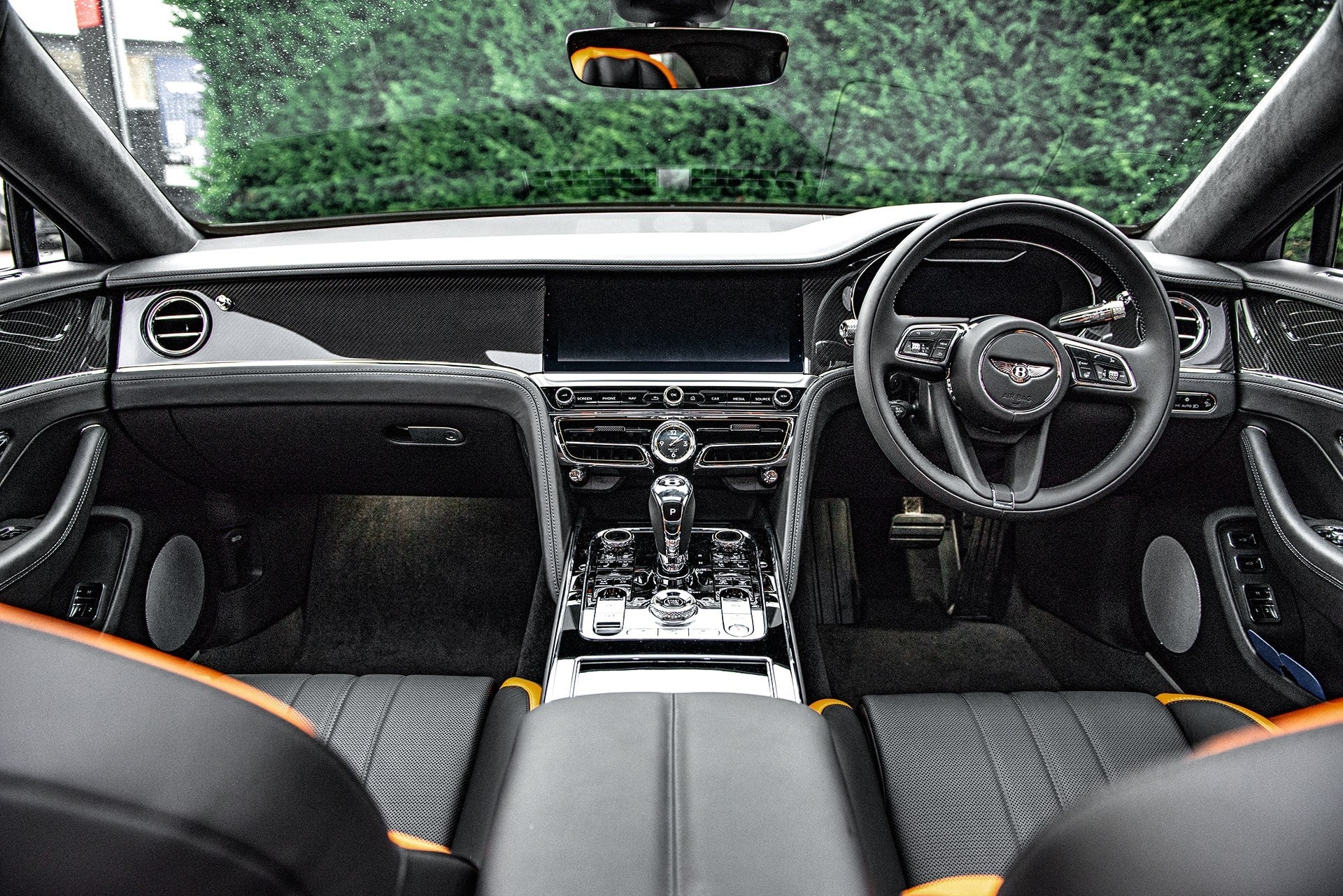 Bentley Flying Spur Carbon Edition