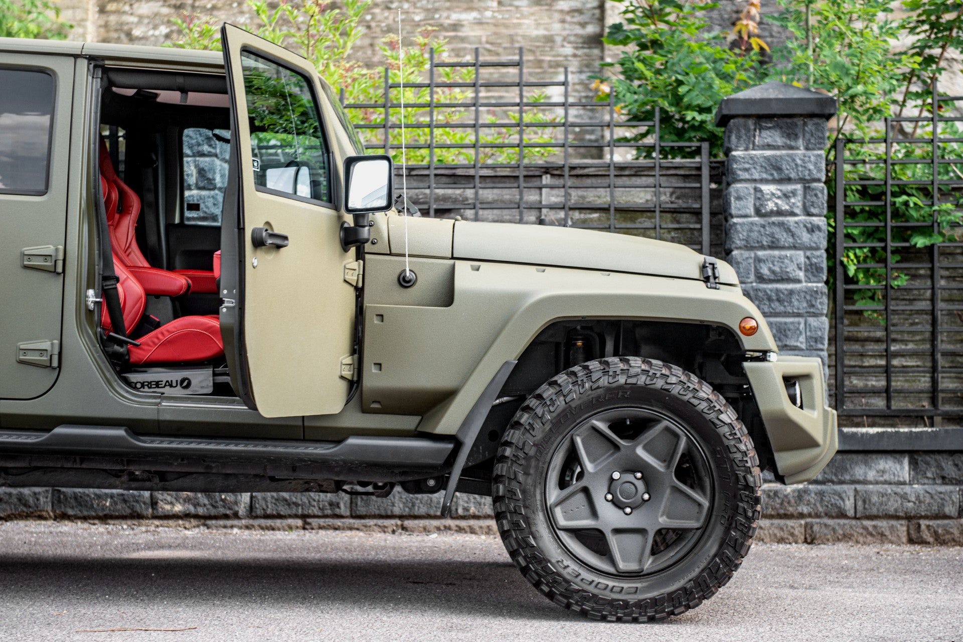 Jeep Wrangler Sahara