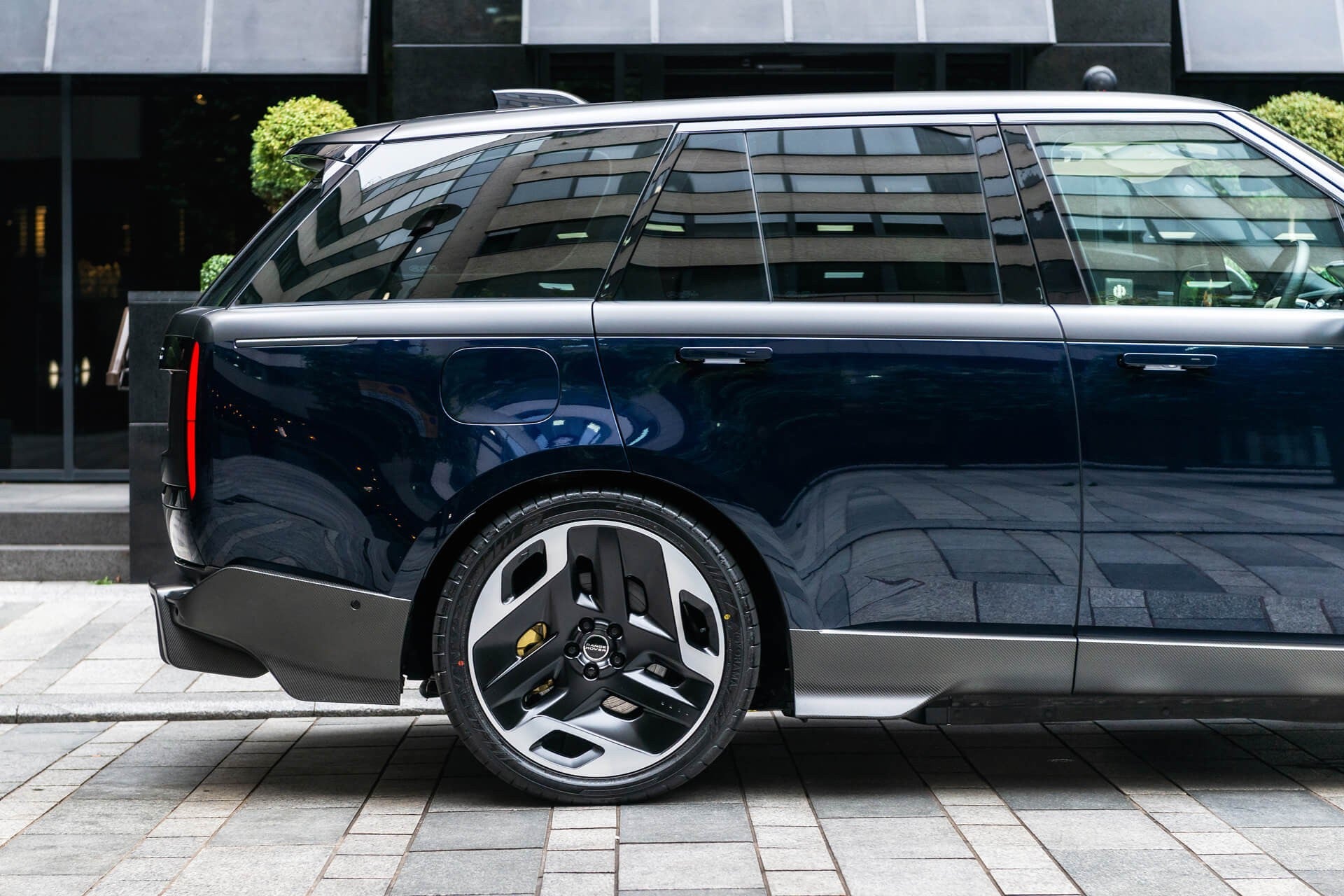 Range  Rover P440e SE