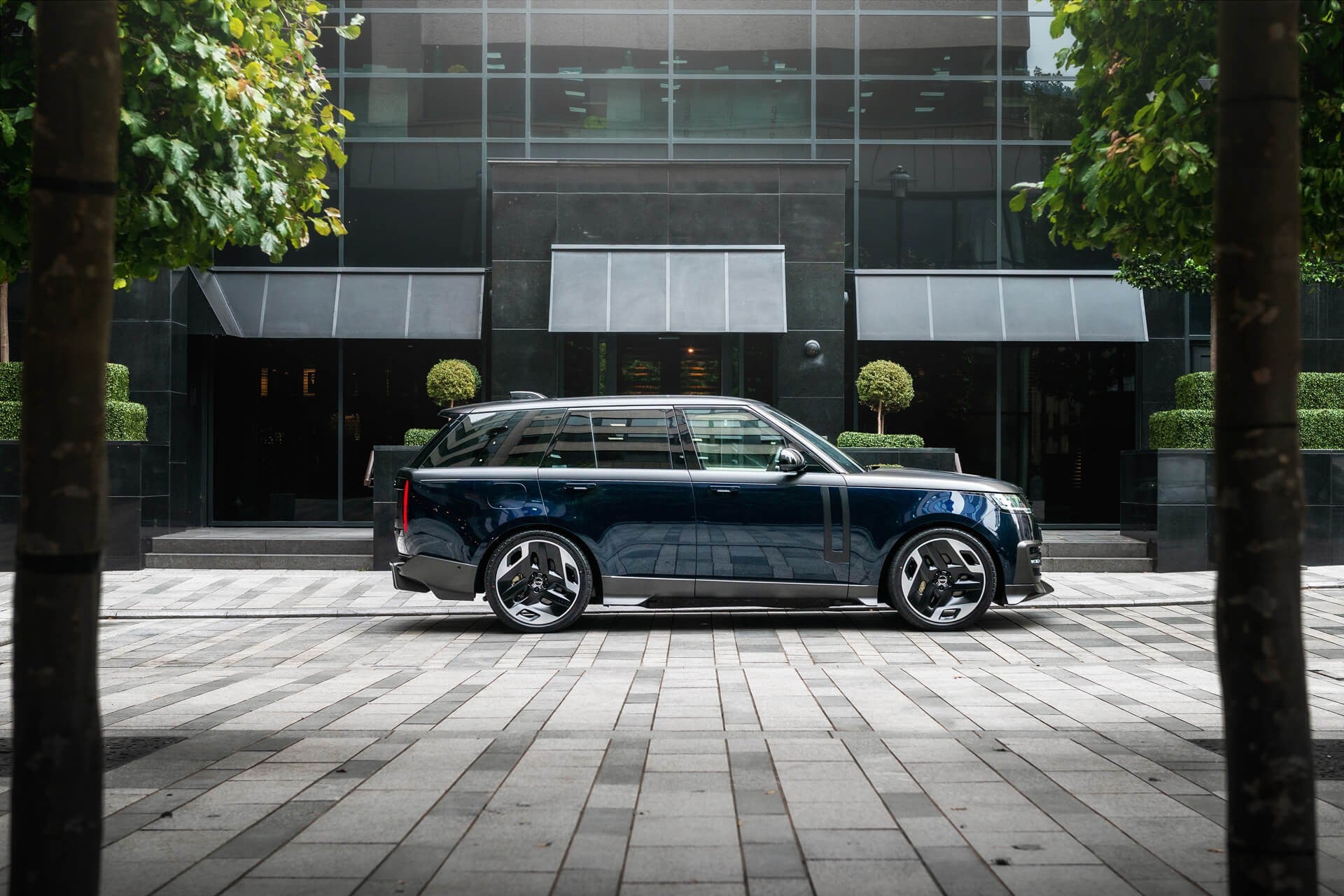 Range  Rover P440e SE