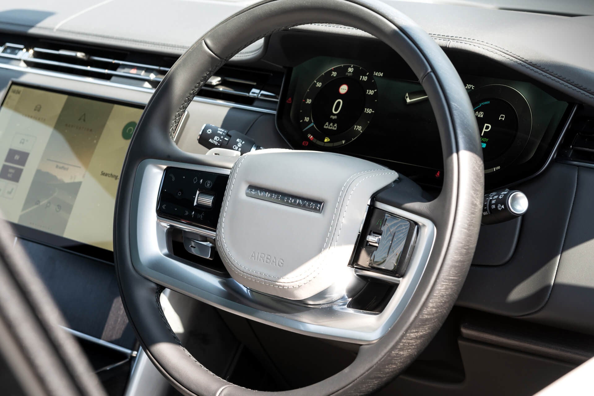 Range Rover P615 4.4 V8 SV