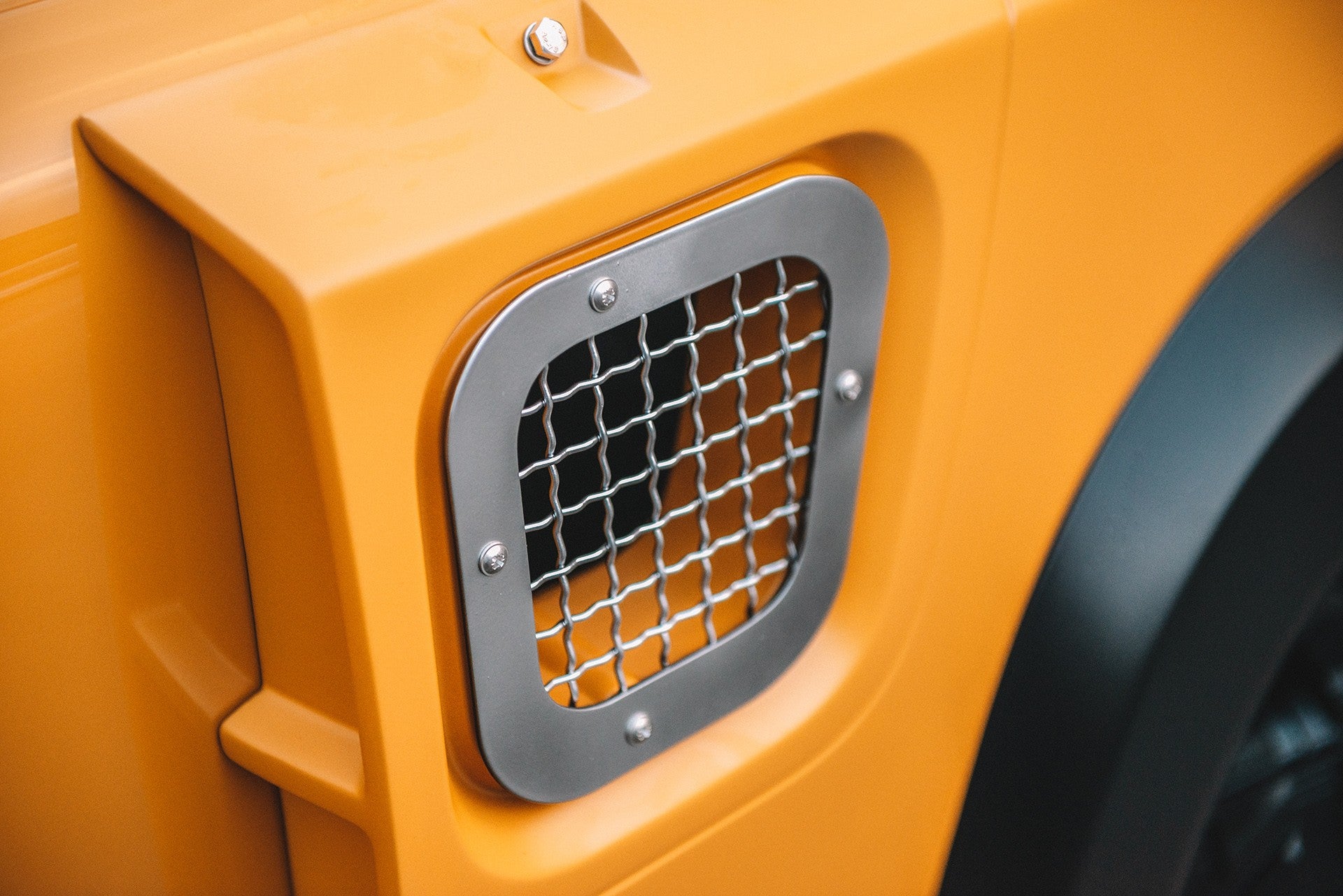 Homage II Longnose Pickup