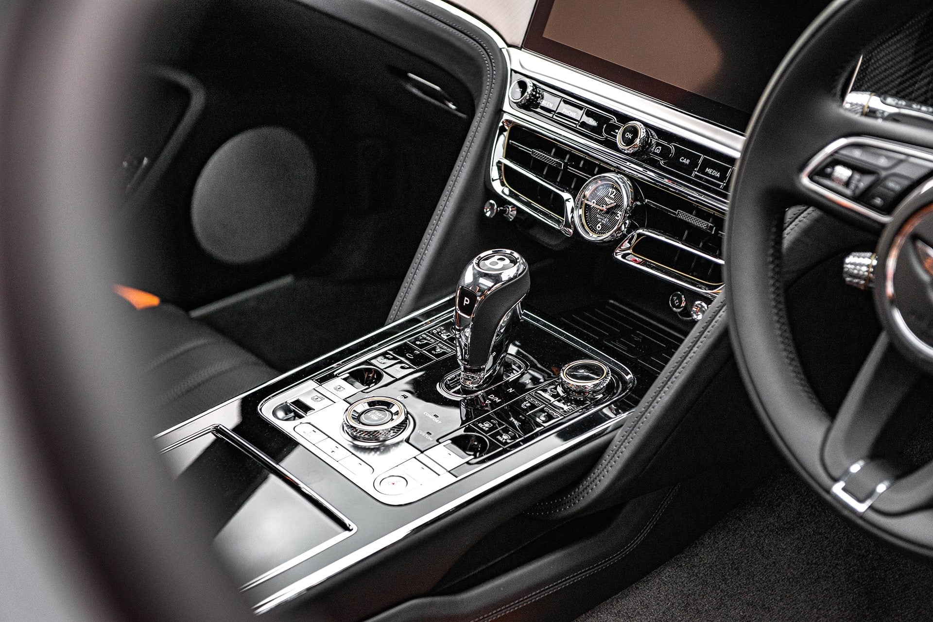 Bentley Flying Spur Carbon Edition