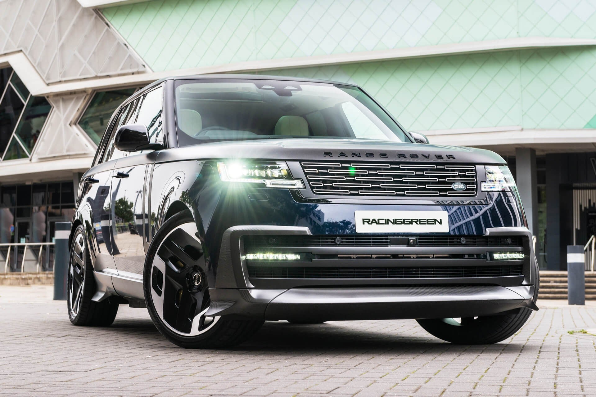 Range  Rover P440e SE