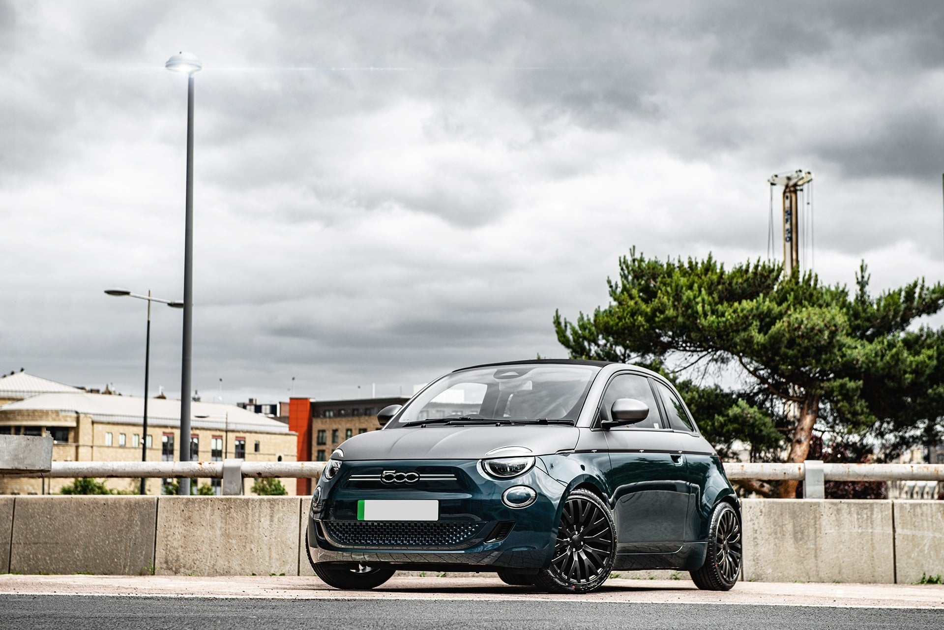 Fiat 500e C 42kWh Passion Convertible Designio by KAHN®