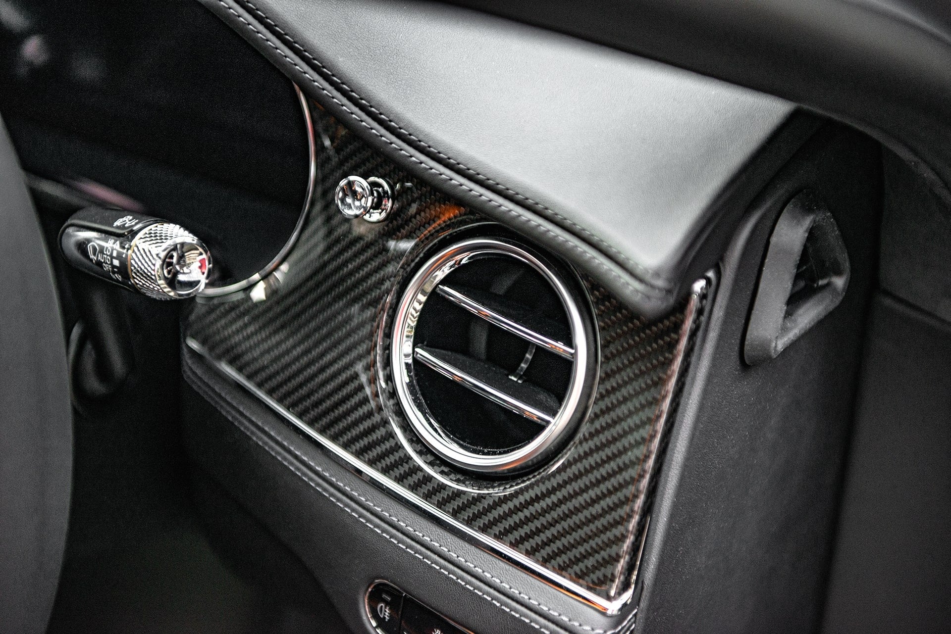 Bentley Flying Spur Carbon Edition