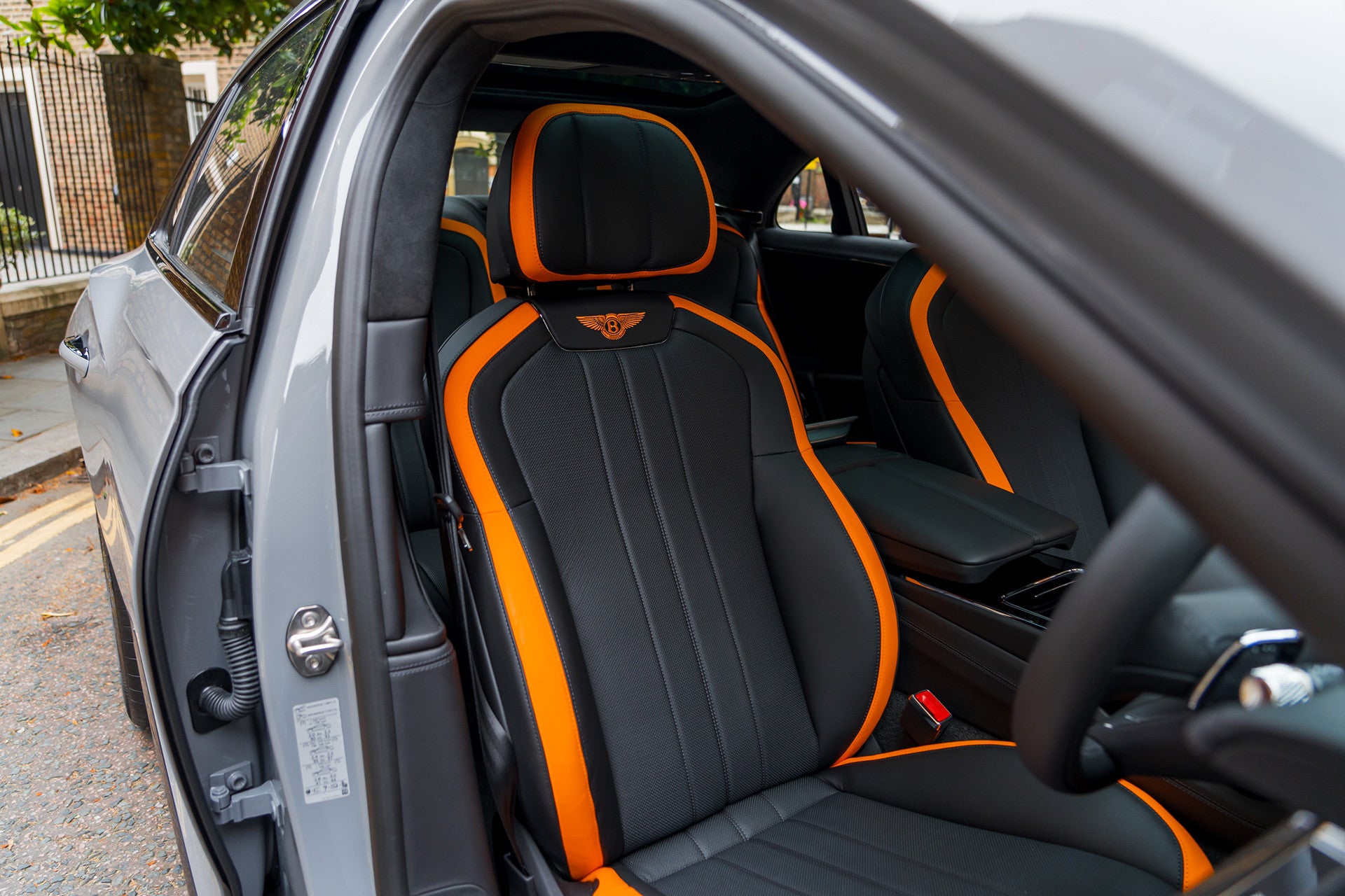 Bentley Flying Spur Carbon Edition