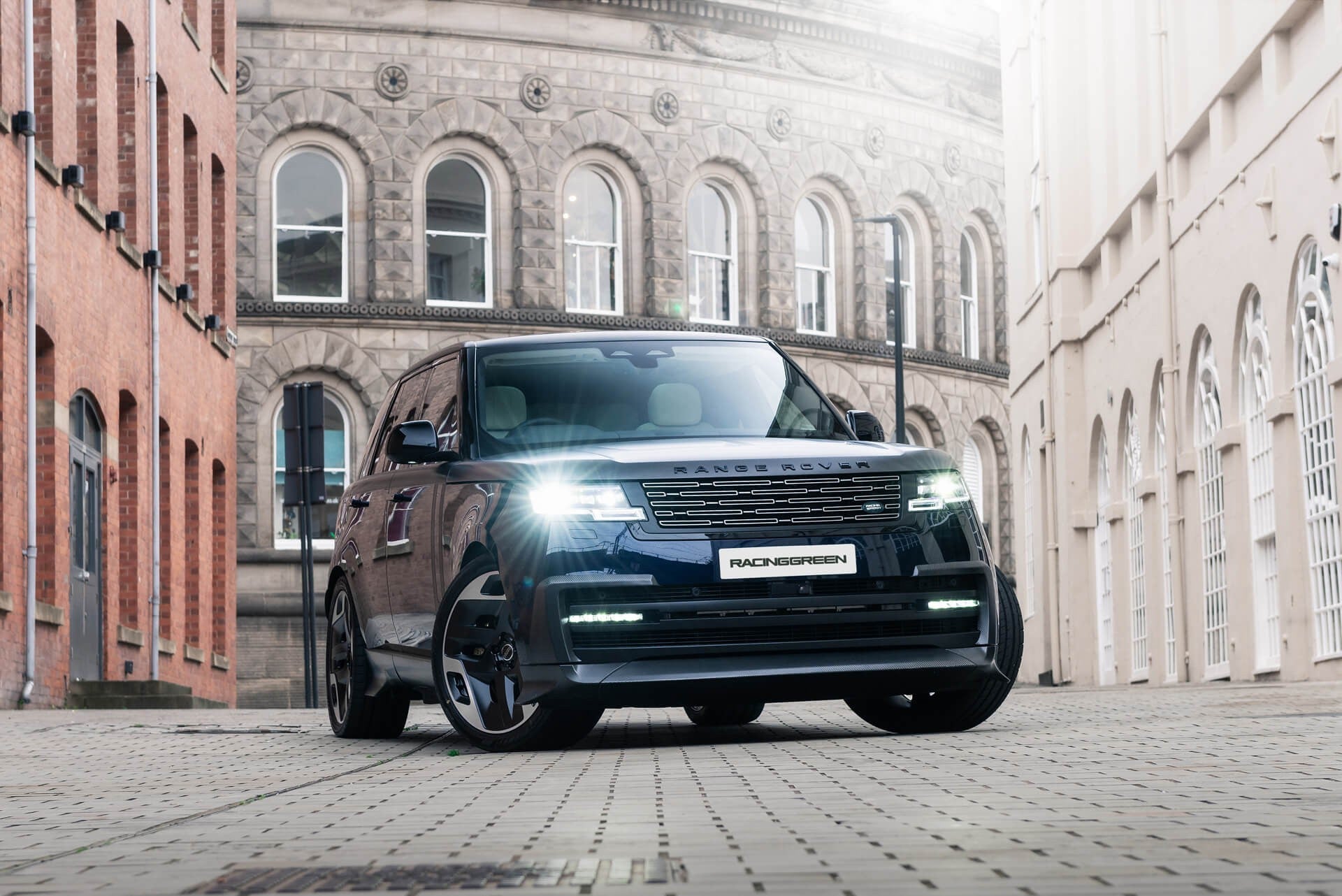 Range  Rover P440e SE