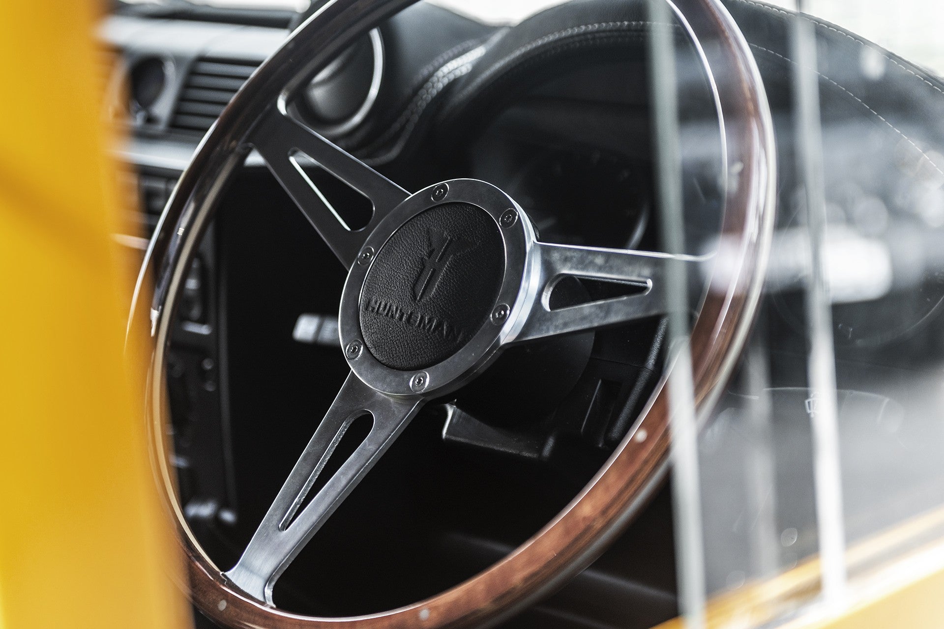 Homage II Longnose Pickup