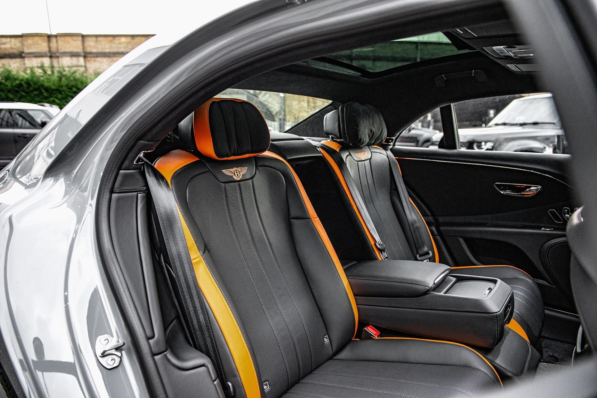 Bentley Flying Spur Carbon Edition