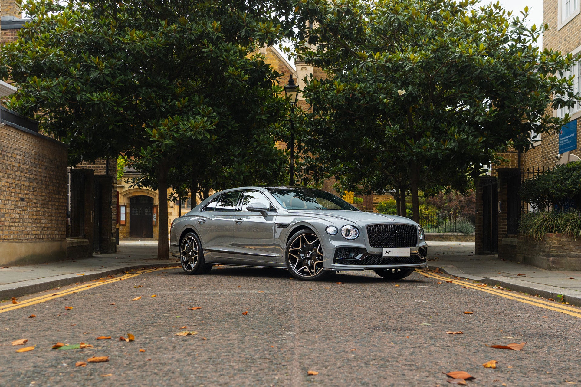 Bentley Flying Spur Carbon Edition