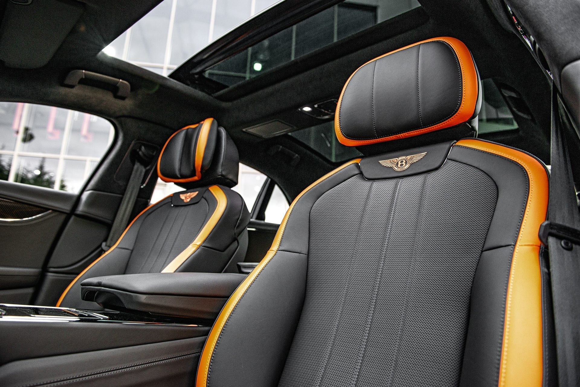Bentley Flying Spur Carbon Edition